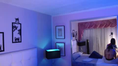 Snapshot of natyluv chatting on 10, 10, 2025 natyluv online show from 10, 10, 2025
