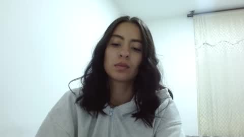 Snapshot of natysensuaal chatting on 19, 10, 2025 NatySensuaal online show from 19, 10, 2025