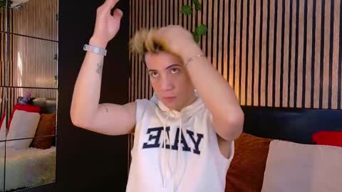 Christopher  Chris online show from 3, 3, 2025