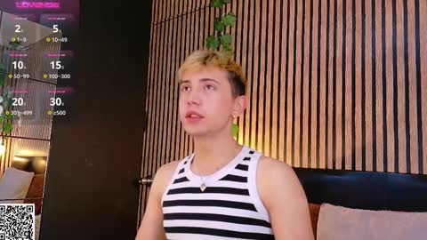 Christopher  Chris online show from 8, 3, 2025