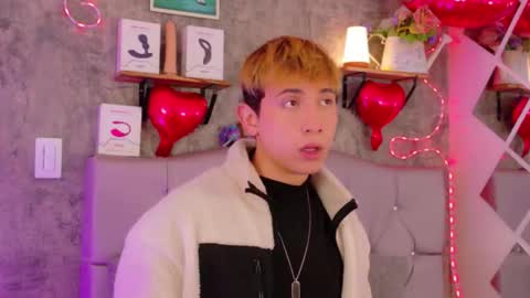 Christopher  Chris online show from 24, 2, 2026