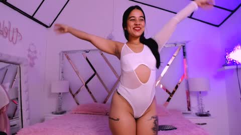 Snapshot of naughty__sara chatting on 16, 1, 2025 SARA online show from 16, 1, 2025