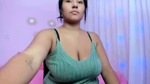 Snapshot of naughty_ariel chatting on 1, 3, 2025 Zoe online show from 1, 3, 2025