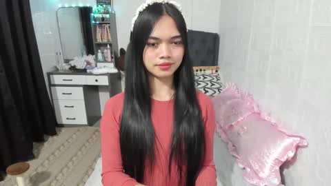 Snapshot of naughty_emmats chatting on 22, 12, 2024 emma online show from 22, 12, 2024