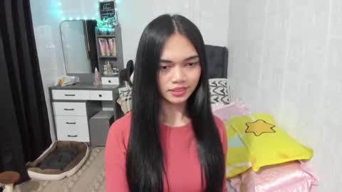 Snapshot of naughty_emmats chatting on 17, 1, 2025 emma online show from 17, 1, 2025