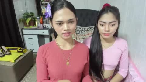 Snapshot of naughty_emmats chatting on 4, 3, 2025 emma online show from 4, 3, 2025