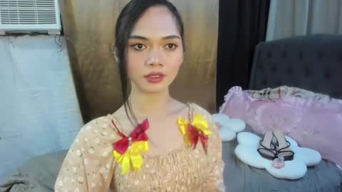 Snapshot of naughty_emmats chatting on 10, 11, 2025 emma online show from 10, 11, 2025