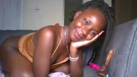 Snapshot of naughty_jee chatting on 11, 9, 2025 jee online show from 11, 9, 2025
