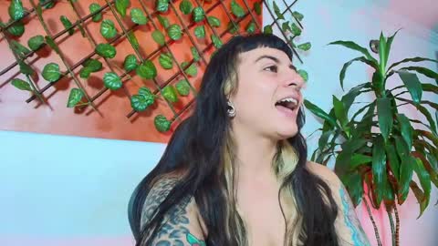 Snapshot of naughty_kittenm chatting on 10, 4, 2026 Kitten online show from 10, 4, 2026