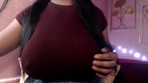 naughty_lorien143 online show from 21, 7, 2026