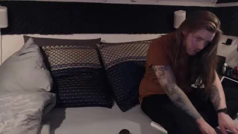 Snapshot of naughty_noisy_neighbors chatting on 23, 1, 2025 Freyja and Baldur online show from 23, 1, 2025