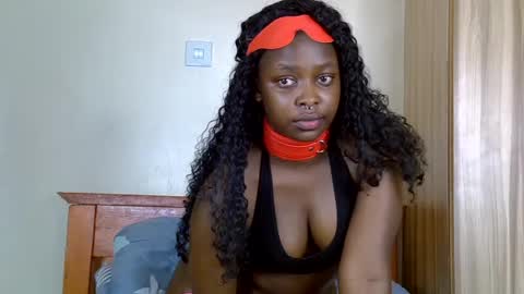 Naughty naughty  online show from 27, 6, 2026