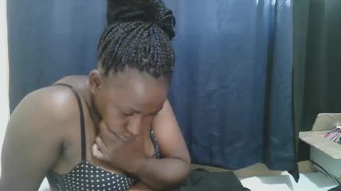 Snapshot of naughty_slender2 chatting on 10, 10, 2025 jn online show from 10, 10, 2025