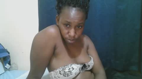 Snapshot of naughty_slender2 chatting on 20, 10, 2025 jn online show from 20, 10, 2025