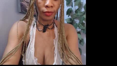 Snapshot of naughty_xxbunny chatting on 9, 2, 2025 beauty online show from 9, 2, 2025