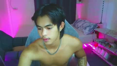 Snapshot of naughtyboylouie chatting on 12, 2, 2026 Loue online show from 12, 2, 2026