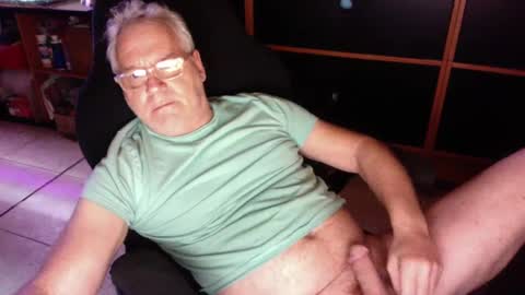 Snapshot of naughtydaddyla chatting on 16, 12, 2024 naughtydaddyla online show from 16, 12, 2024