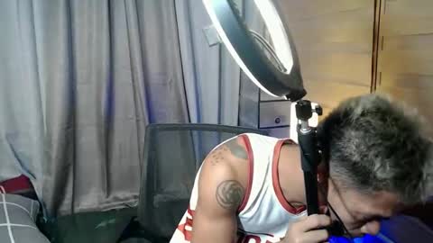 naughtyfuck_boy online show from 9, 2, 2026