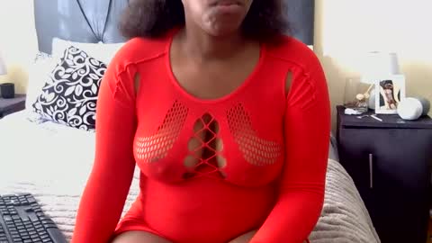 naughtyhottie99 online show from 15, 7, 2026
