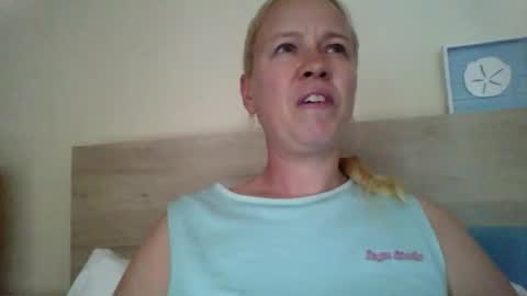 Snapshot of naughtyjennyblondeuk chatting on 21, 4, 2026 naughtyjennyblondeuk online show from 21, 4, 2026