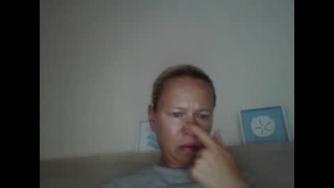 Snapshot of naughtyjennyblondeuk chatting on 22, 5, 2026 naughtyjennyblondeuk online show from 22, 5, 2026
