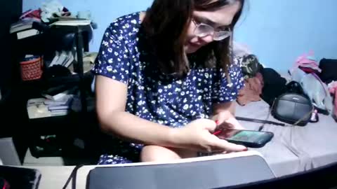 naughtykate69495126 online show from 4, 2, 2026