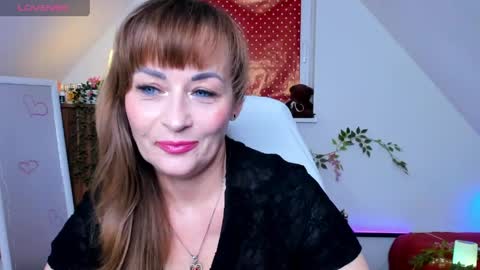 Snapshot of naughtymilane chatting on 29, 4, 2026 Milana - on air every day except Wednesday from 9 pm to 4 am European time online show from 29, 4, 2026