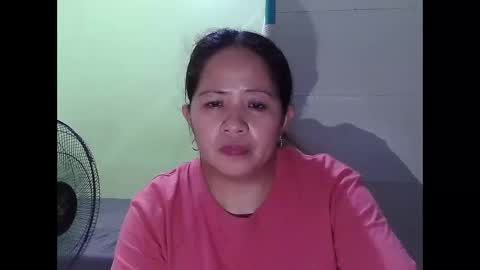 Snapshot of naughtymom26 chatting on 12, 11, 2025 naughtymom26 online show from 12, 11, 2025