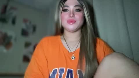 Rose Wilson online show from 1, 3, 2025