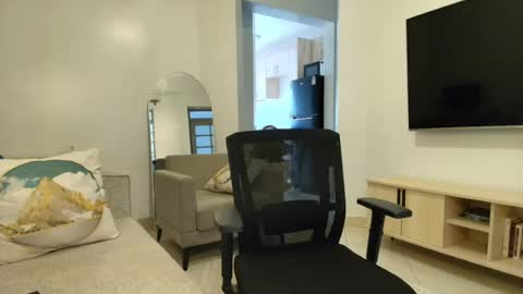 Snapshot of naughtyruby12 chatting on 1, 8, 2026 shyreen online show from 1, 8, 2026