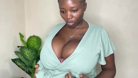 naughtysexydoll2 online show from 28, 10, 2025