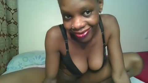 Snapshot of naughtysweetpie chatting on 4, 5, 2026 naughty online show from 4, 5, 2026