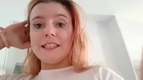 Snapshot of naughtyt333n chatting on 30, 6, 2026 Naughty Jess online show from 30, 6, 2026