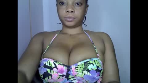 Snapshot of naughtyxcuntx chatting on 16, 11, 2025 naughtyxcuntx online show from 16, 11, 2025