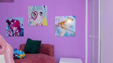 naugthy_brunette_ online show from 11, 3, 2026