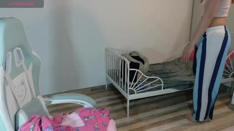 sabrina online show from 9, 4, 2026