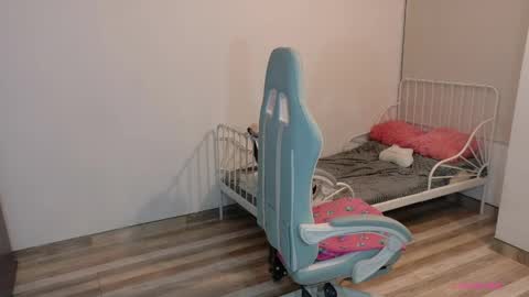 sabrina online show from 11, 4, 2026