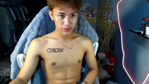 Snapshot of naugthyboyloy chatting on 28, 6, 2026 Loy online show from 28, 6, 2026