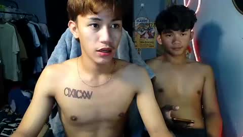 Snapshot of naugthyboyloy chatting on 5, 7, 2026 Loy online show from 5, 7, 2026