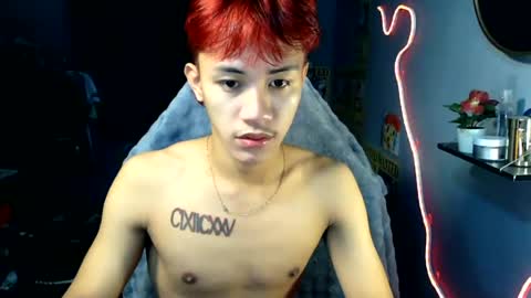 Snapshot of naugthyboyloy chatting on 4, 8, 2026 Loy online show from 4, 8, 2026