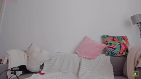 Nautica online show from 3, 2, 2025