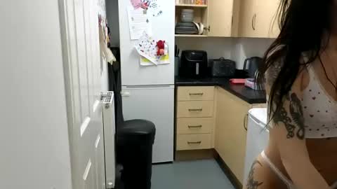 Snapshot of navyrayne chatting on 8, 12, 2024 Navyrein online show from 8, 12, 2024