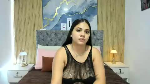 nay_and_aleja online show from 5, 7, 2026
