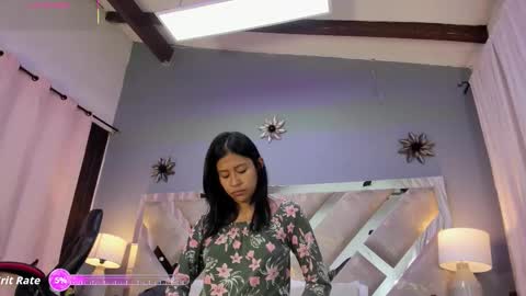 Snapshot of nayara_macherano chatting on 2, 10, 2025 nayara_macherano online show from 2, 10, 2025