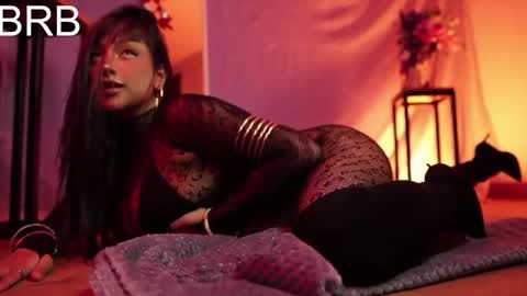 Nefertari online show from 27, 10, 2025