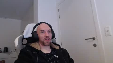 needyoujust online show from 30, 11, 2025