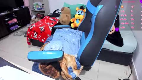 Geek Nicole    im Neeko UwU online show from 24, 10, 2025