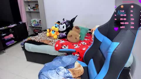 Geek Nicole    im Neeko UwU online show from 29, 10, 2025