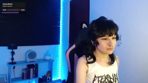 Snapshot of neena_nyx chatting on 14, 12, 2024 Neena Nyx online show from 14, 12, 2024