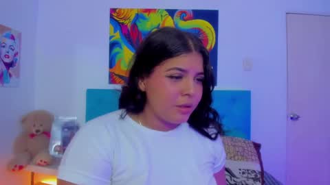 Snapshot of neferet_opal chatting on 1, 10, 2025 neferet_opal online show from 1, 10, 2025